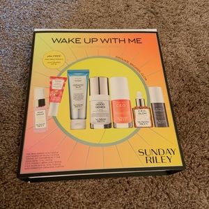Sunday Riley Wake Up With Me set